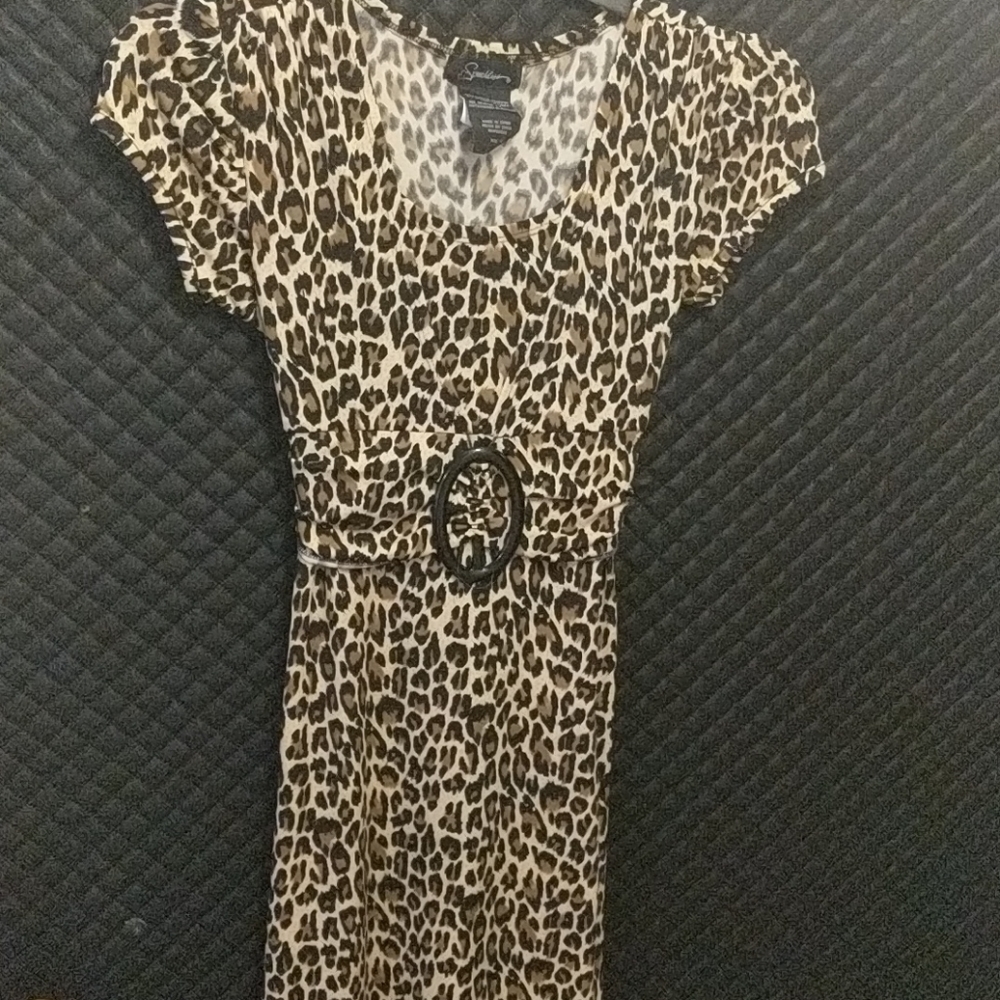- Juniors speechless dress size 14- like new- boutique